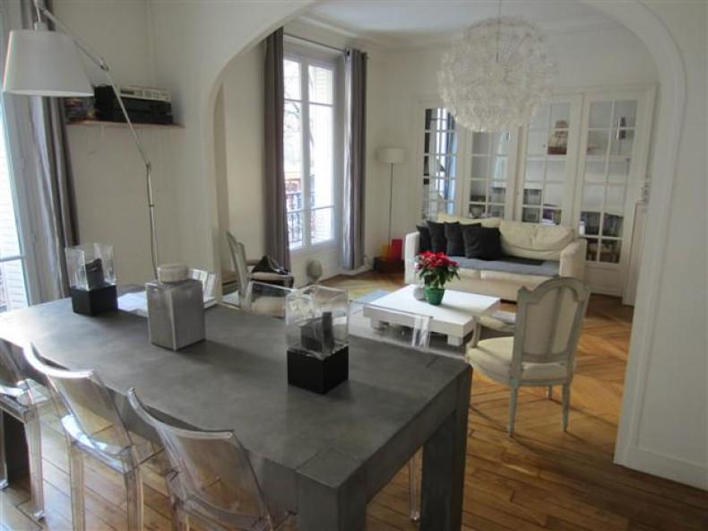 Paris 15e Convention Apartment Duplex 4 bedrooms parquet floor