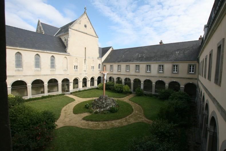 Former monastery with park