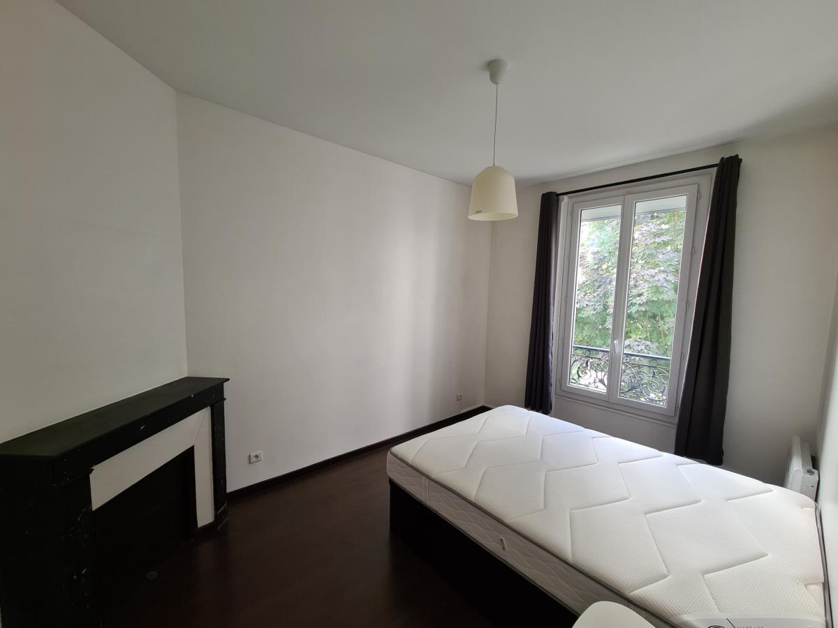 Petit-Montrouge 1st floor flat 1 bedroom cellar 