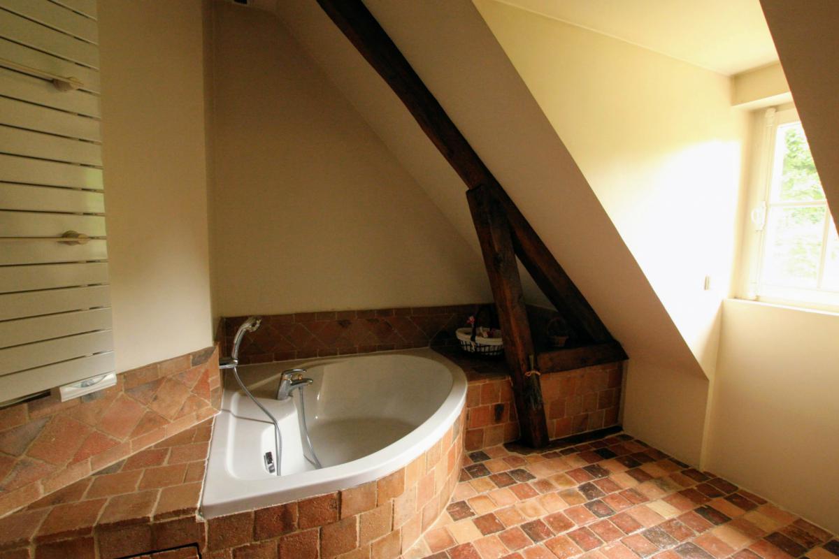 House with 4 bedrooms, wooded park, panoramic view
