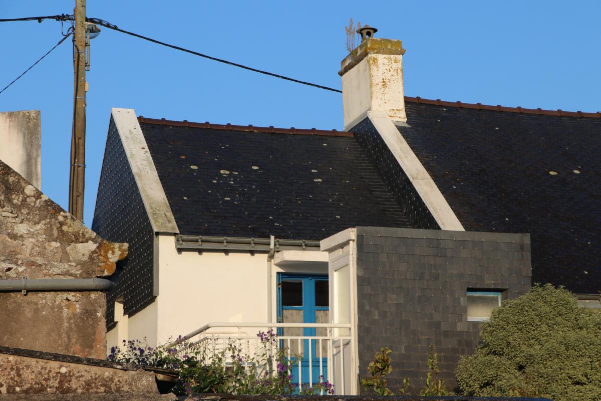  Village house at 100 m from the beach