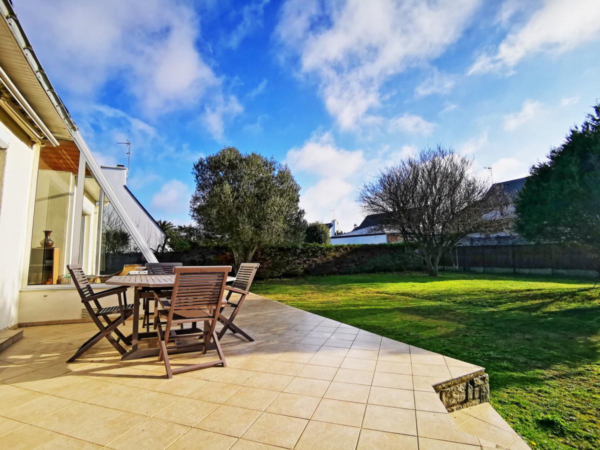 Quiberon house near the beach in a quiet area