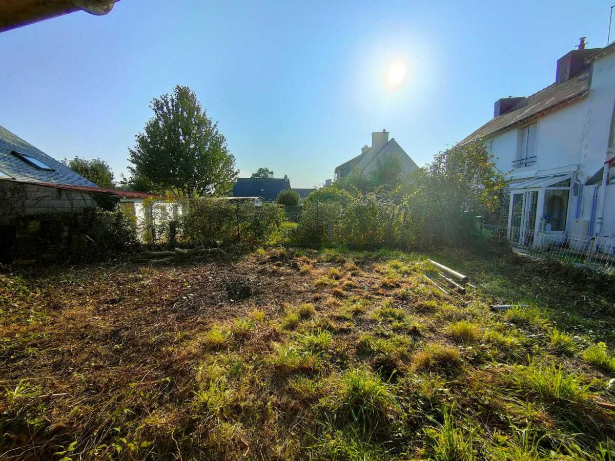 House to renovate near Vannes 