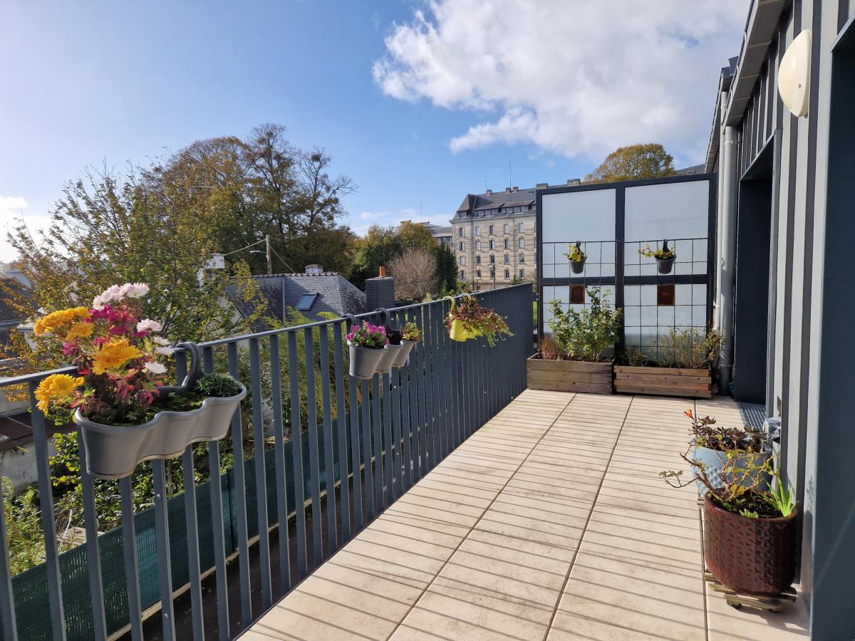 Vannes flat-terrace 2 bedrooms garage 