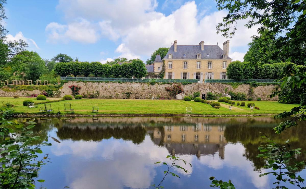 18th-century Malouinière and restored outbuildings