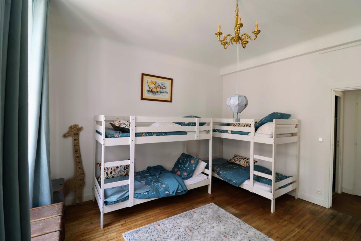 Intra-muros next beach 3-bedroom apartment