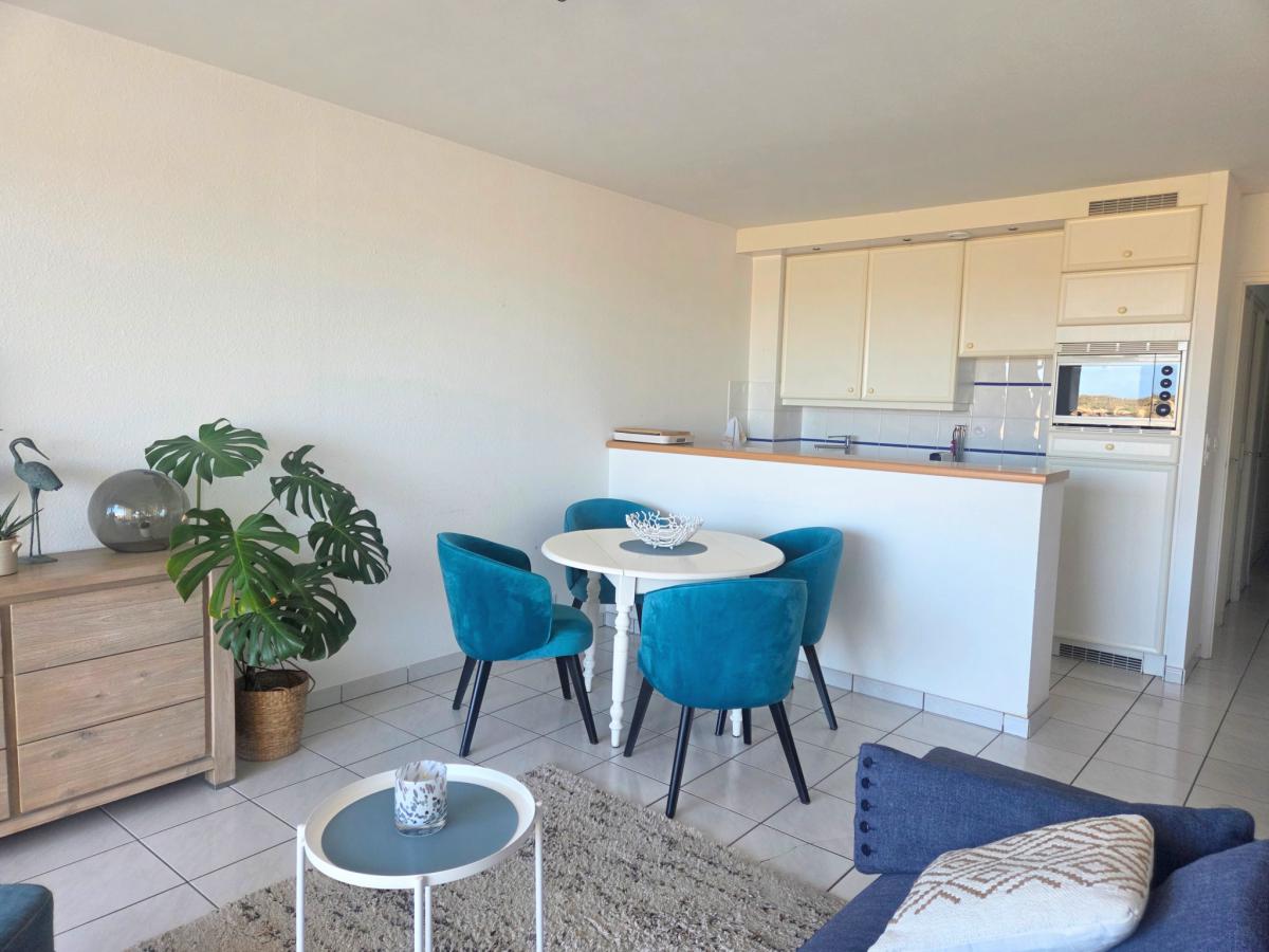 1-bedroom apartment with terrace small garden cellar garage