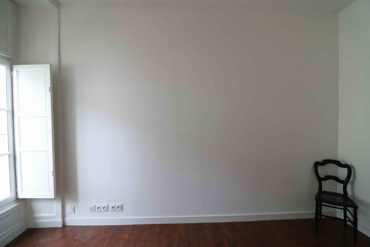 Unobstructed view, renovated old apartment 3 bedrooms + cellar