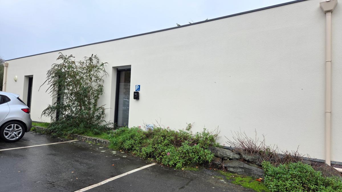 Centre-ville maison plain pied PMR + jardin 