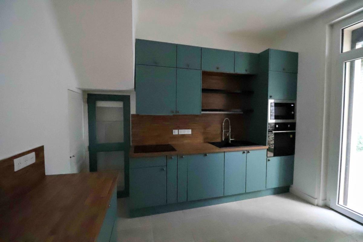 Town center Canclaux, renovated 1930s house with 5 bedrooms, gar