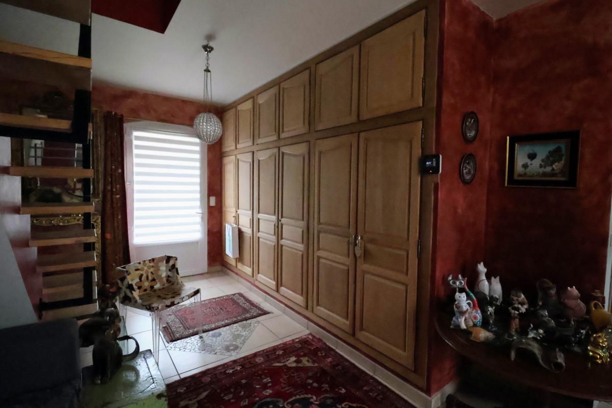 Propriété rénovée terrasses et parc garage