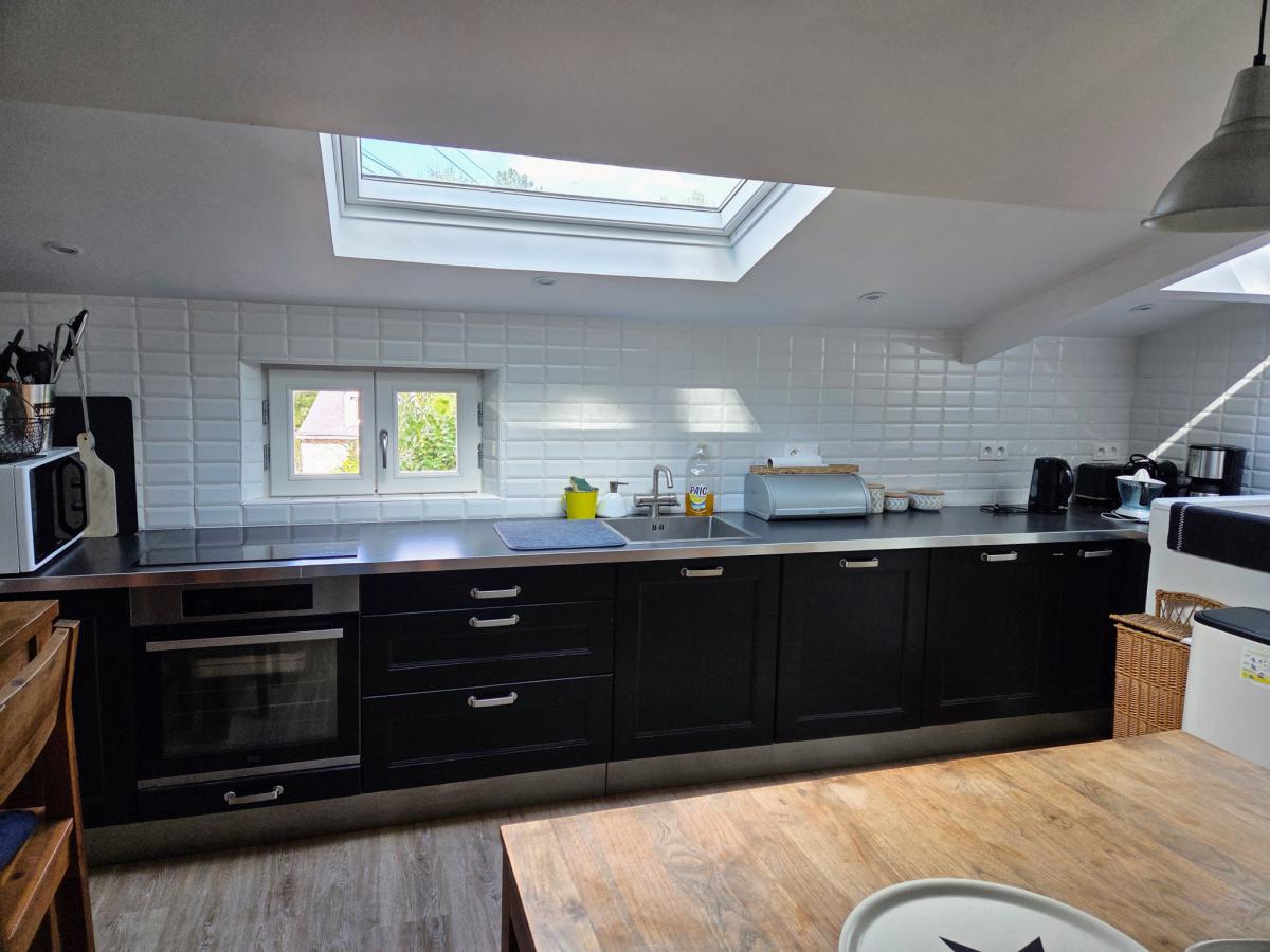 Countryside stone house and swimming pool 