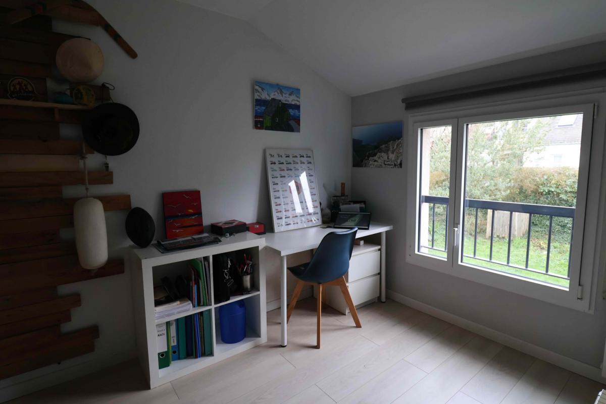 Proche écoles maison 5 ch terrasse et jardin garage 