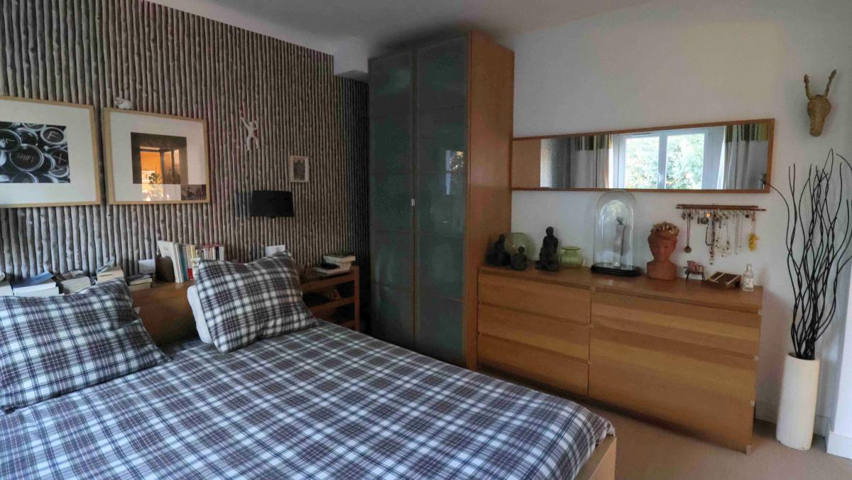 Maison rénovée 4 ch bureau jardin garage dépendances