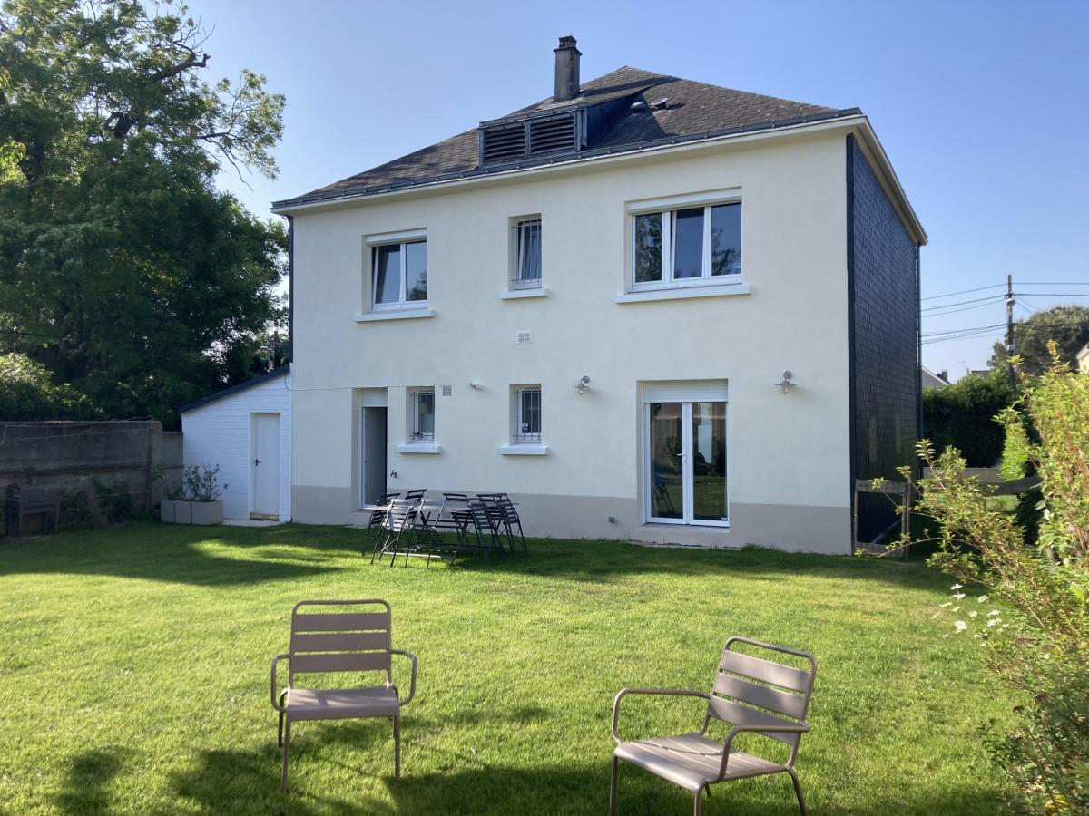 Exclusivité Maison rénovée 5 ch 3 bains jardin garage 