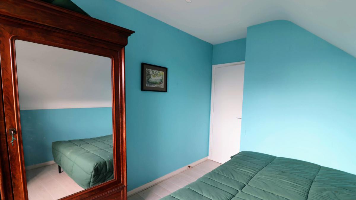 La Madeleine house with 7 bedrooms, garden and garage 