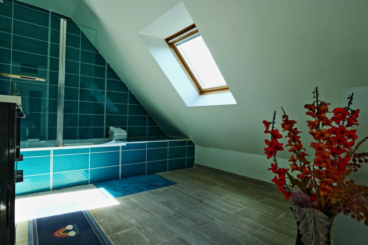 Maison 107 m2 4 chambres à Meriadec 