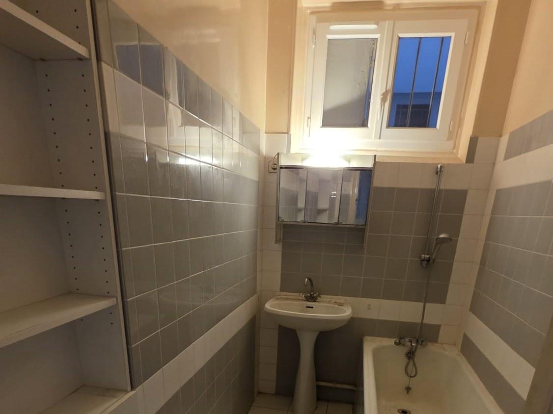 Alésia appartement Haussmanien 2 ch cave ascenseur