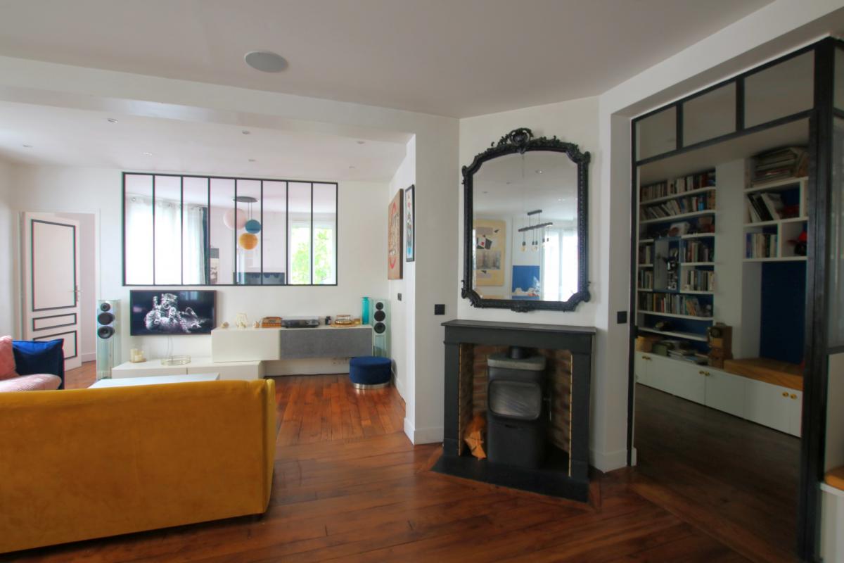 Montmartre appartement rénové 2 ch + cave
