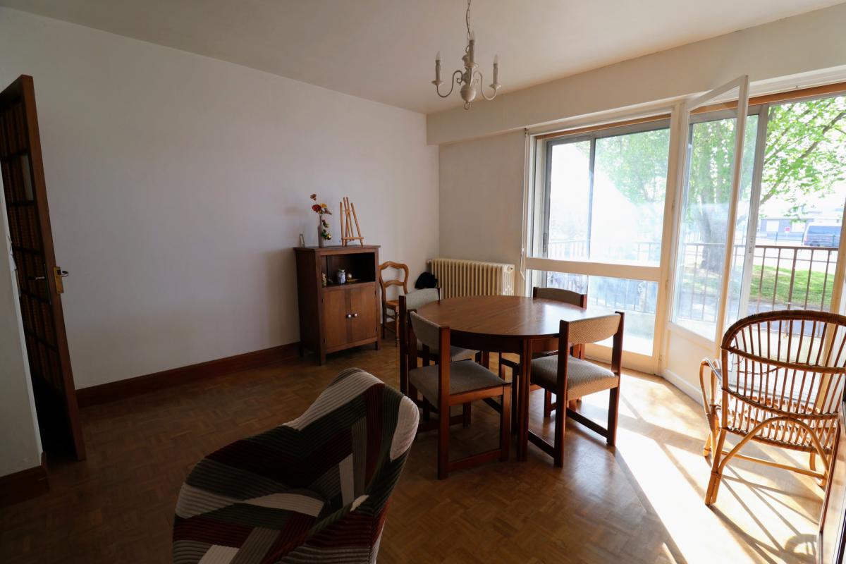 Appartement T2 balcon terrasse + cave