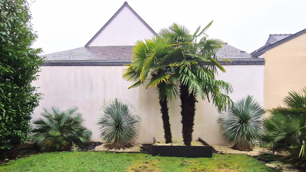 Maison 8 ch jardin proche commerces et écoles