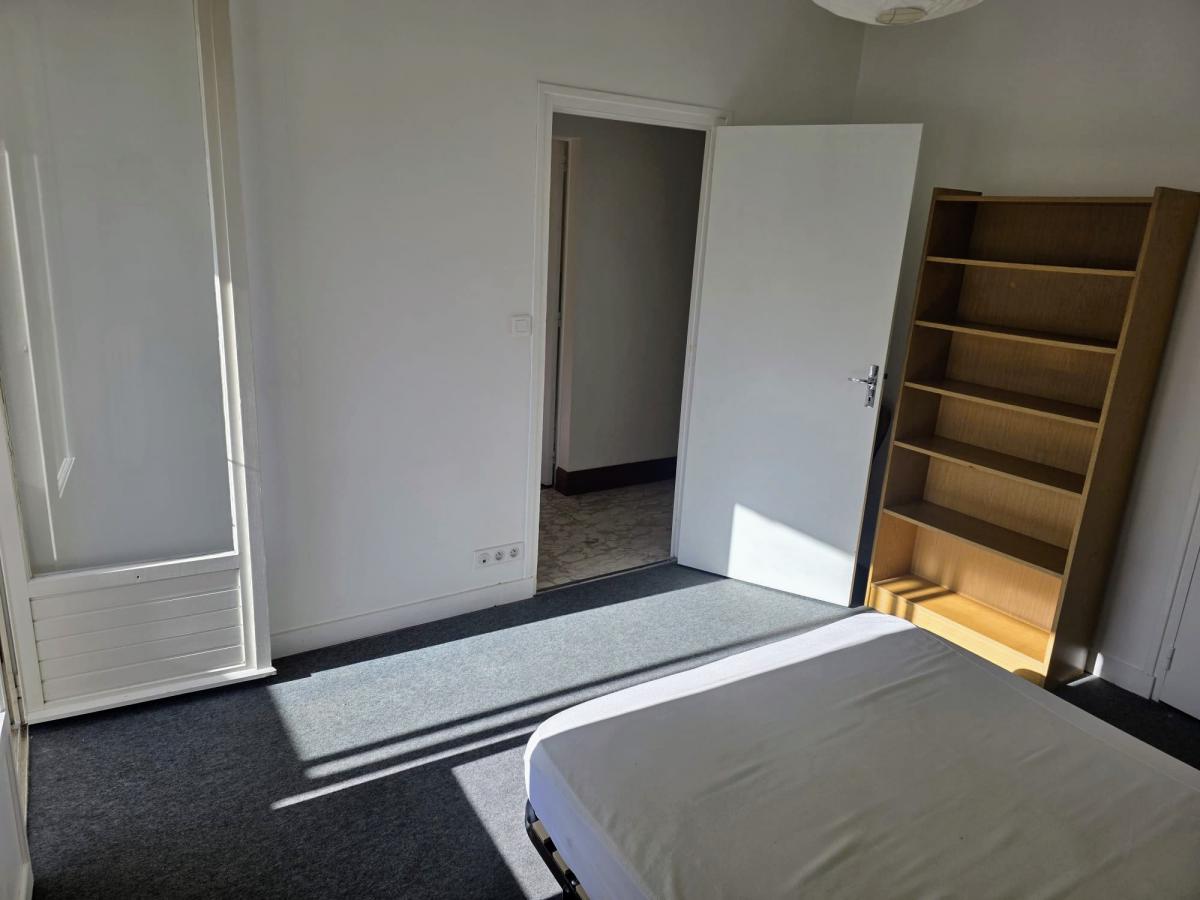 Appartement T2 balcon terrasse + cave