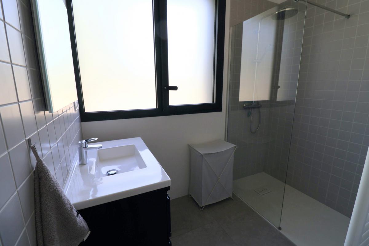 Maison contemporaine jardin plage direct