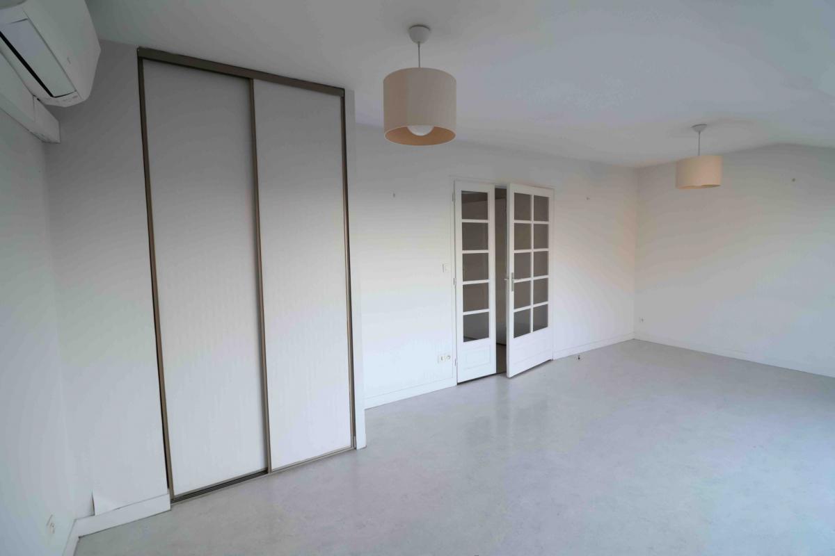 Appartement-terrasse T1 bis résidence services 