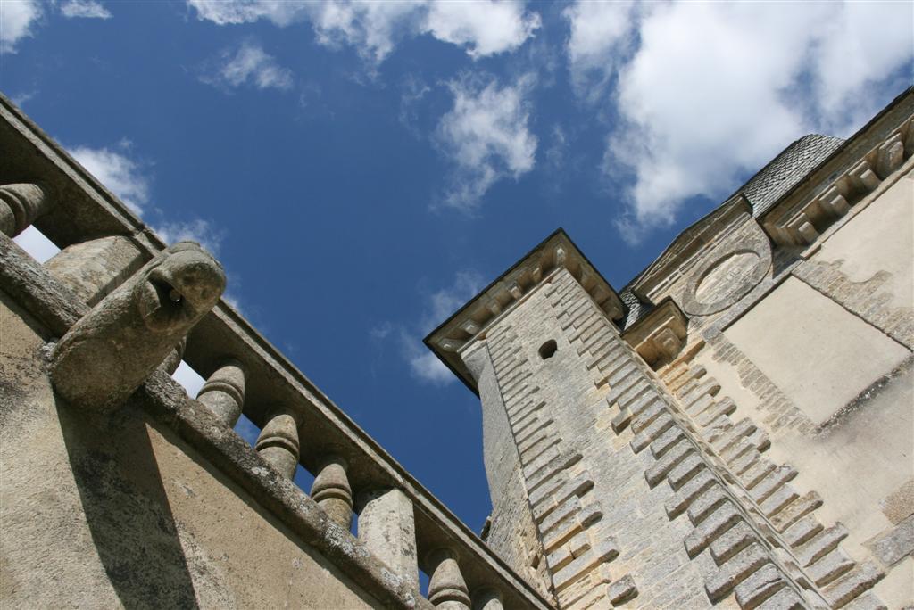 Château 17e s. M.H. dépendance et parc VENDU