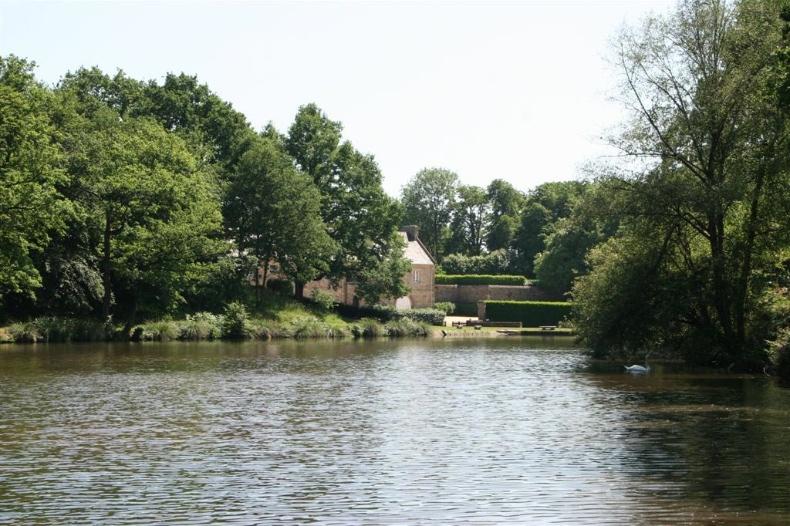 VANNES Propriété XVe s. dépendance 10 ha 