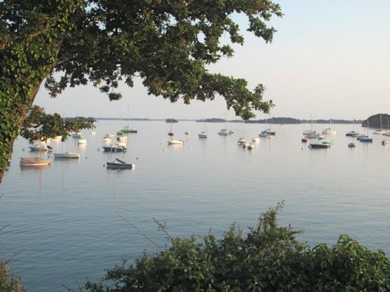 ARRADON Vue sur le Golfe accès direct à la plage