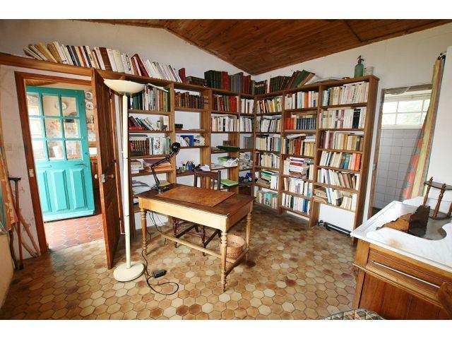 Maison fort potentiel grand terrain