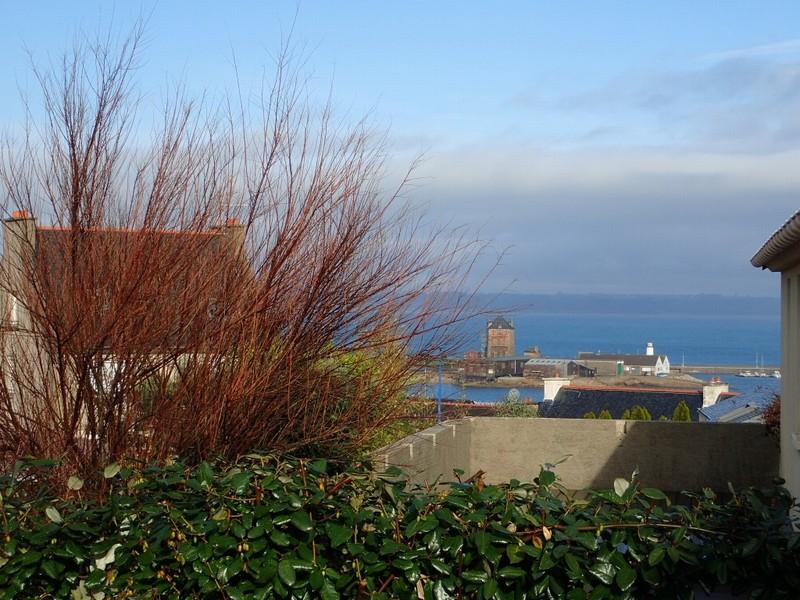 Vues sur le port et la mer maison 2 chambres