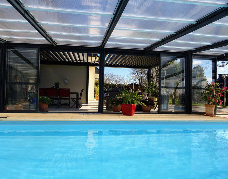 Maison 3 ch, piscine couverte, jardin