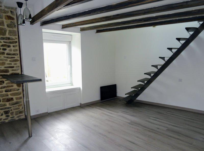 Appartement centre remparts 27m2