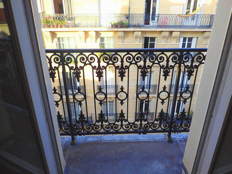 Appartement 3 pièces 5e étage balcon Exclu Valmy