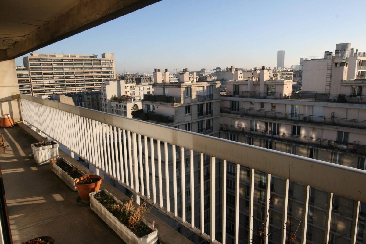 Appartement traversant 133m2 dernier étage balcon 4 chambre