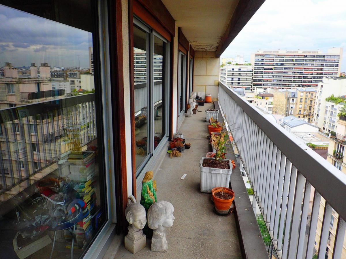 Appartement traversant 133m2 dernier étage balcon 4 chambre