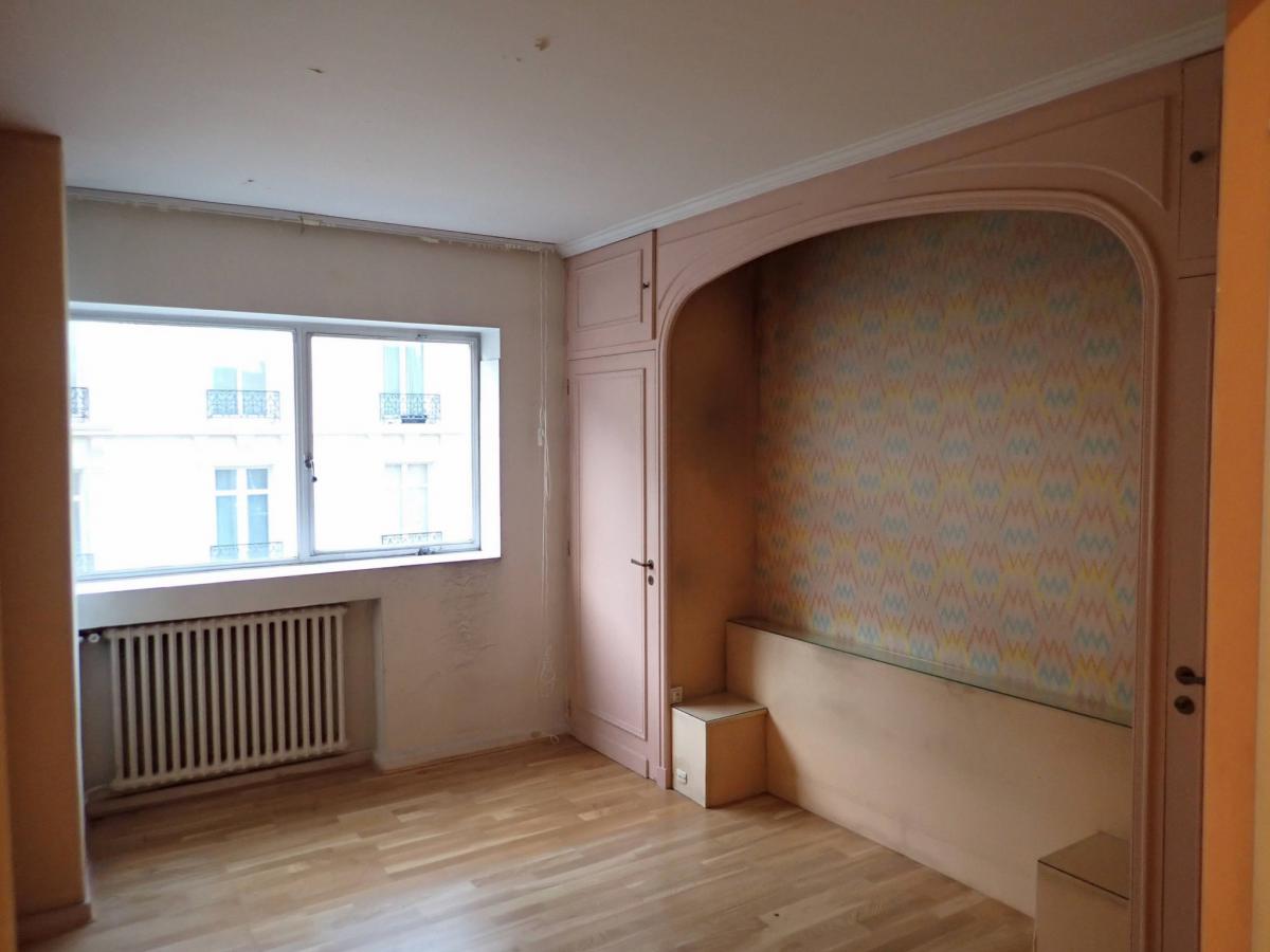 Appartement 80,10m2 balcon cave bon potentiel