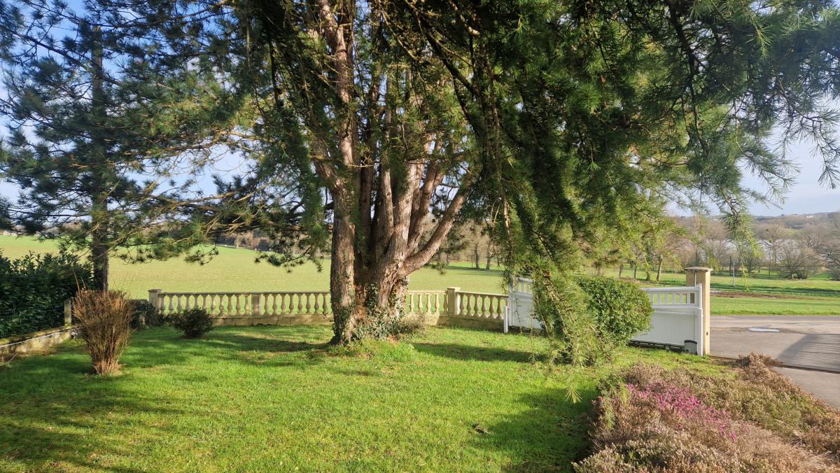 Exclusivité Maison 5 ch terrasse jardin piscine