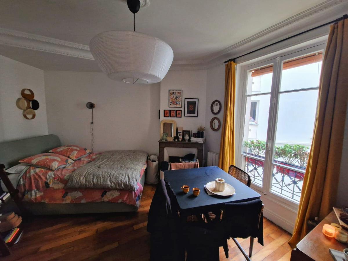 Montmartre appartement ancien T1 bis de 24m2