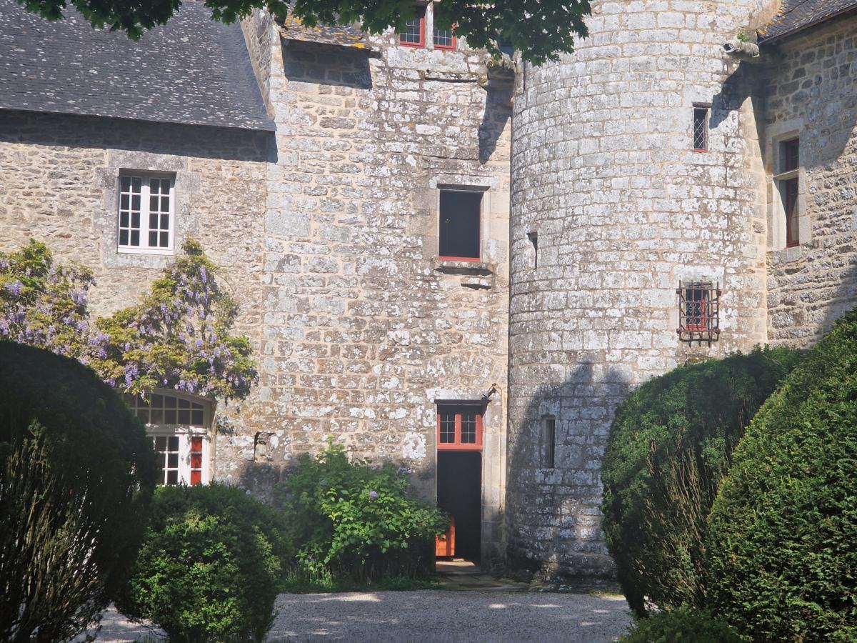 Propriété manoir ISMH et dépendances proche Vannes