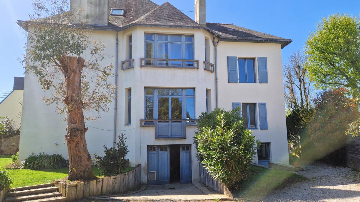 Proche centre au calme maison familiale jardin garage
