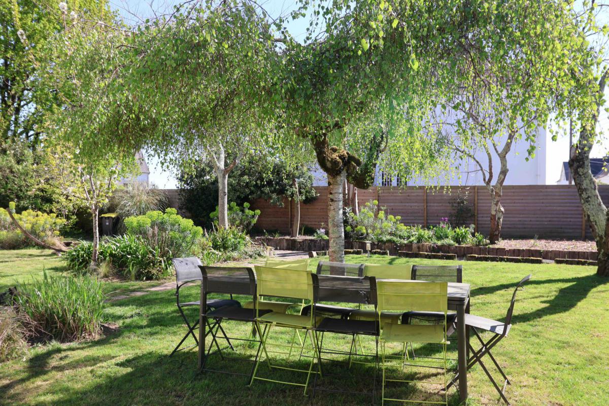 Proche centre au calme maison familiale jardin garage