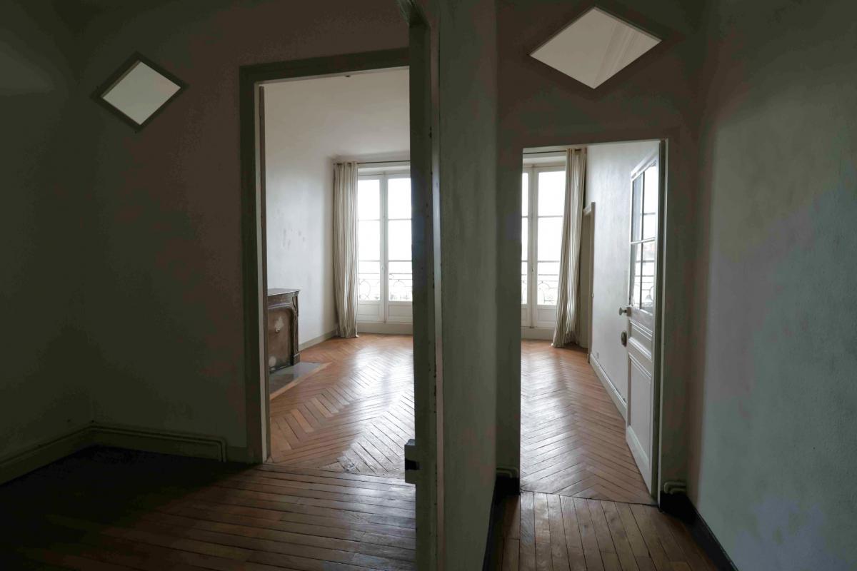 Exclusivité appartement ancien 3 ch grenier cave