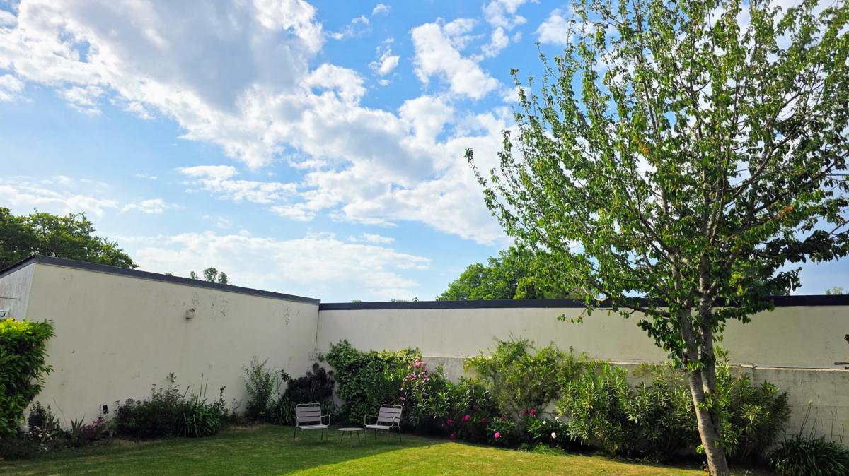 Exclusivité Maison rénovée 5 ch jardin garage 