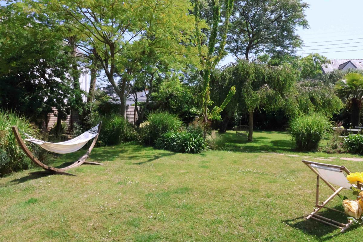 Quartier recherché au calme maison familiale jardin garage
