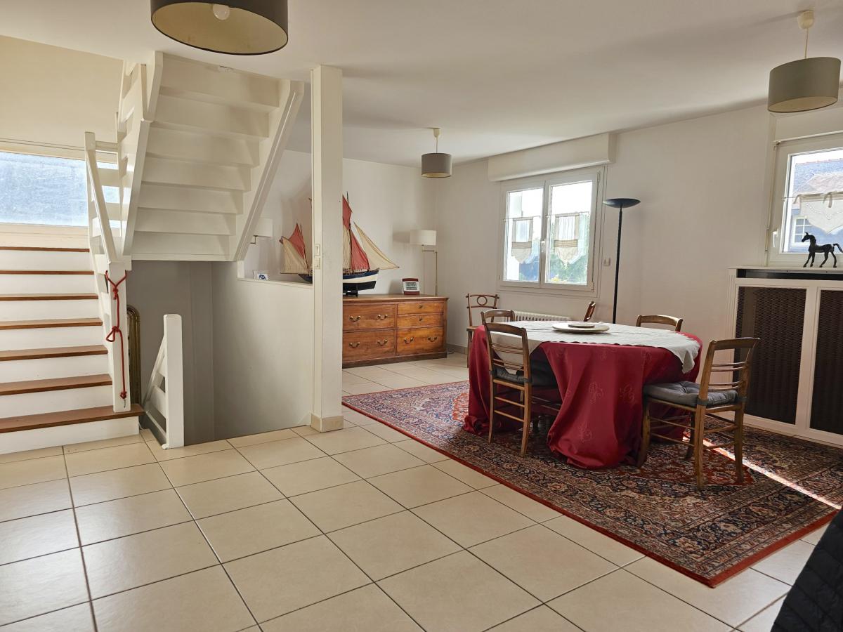 Maison Vannes Sud-Ouest - Proche Écoles - 4 chambres - Pisci