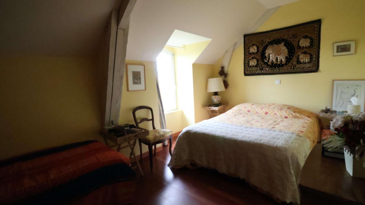 Propriété rénovée terrasses et parc garage