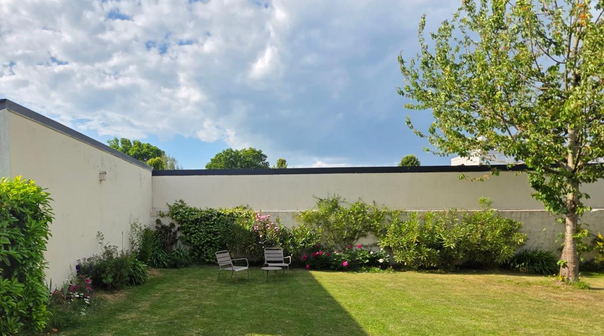 Exclusivité Maison rénovée 5 ch 3 bains jardin garage 